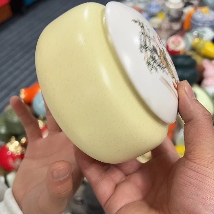 茶叶罐陶瓷家用储物罐瑕疵品介意勿拍