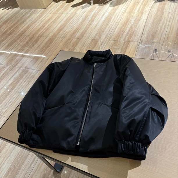 锦缎鹅Mesoo黑标折扣廓形夹克外套9088