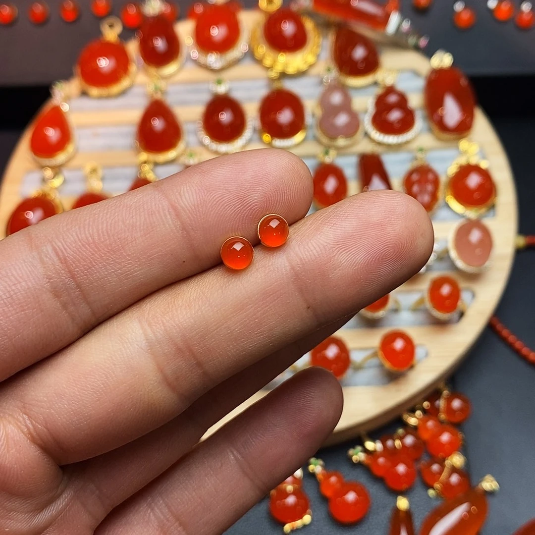 南红玛瑙耳钉18K金镶嵌瑶*