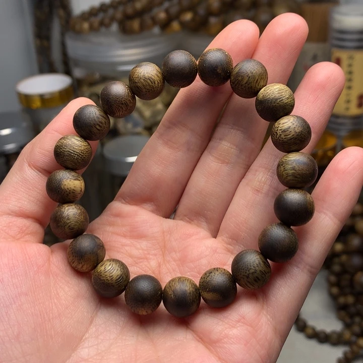 沉香碎屑沉香沉香奇楠单圈卡10保9克+