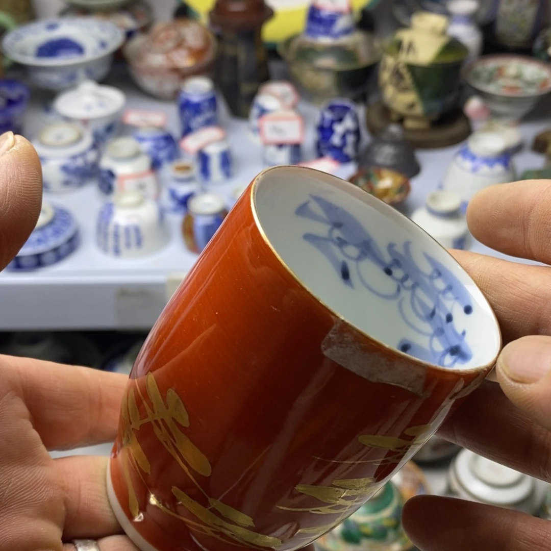 瓷片在干嘛我好担心你们在那里吃了你
