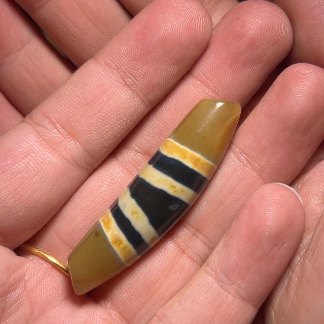 玛瑙/玉髓未镶嵌珠宝奇石