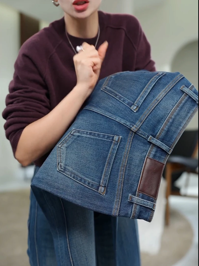 直筒微喇牛仔裤女2025新款冬季加绒喇叭裤胖mm大码显瘦高腰马蹄裤