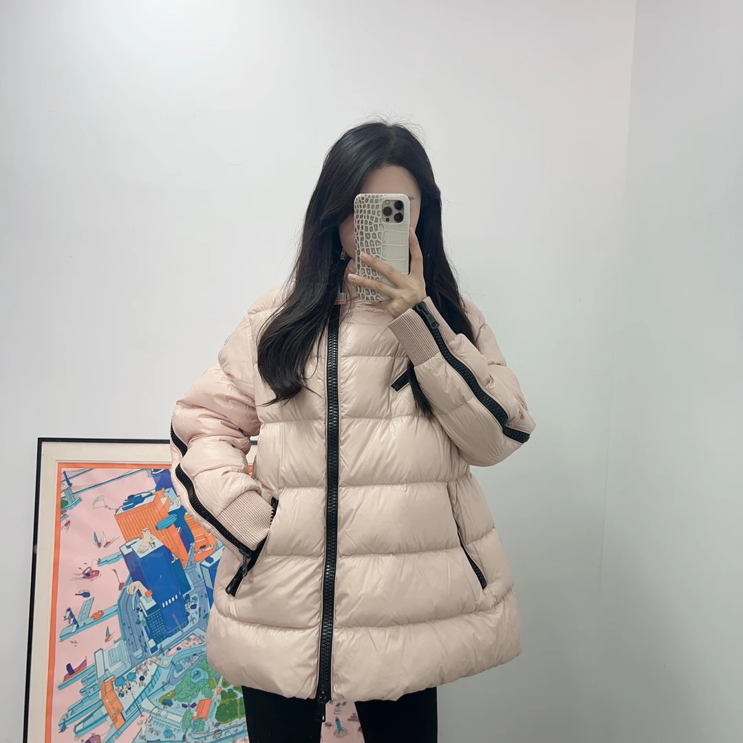 95新 MONCLER 麦殿/羽绒服3码/251130QNY8X39