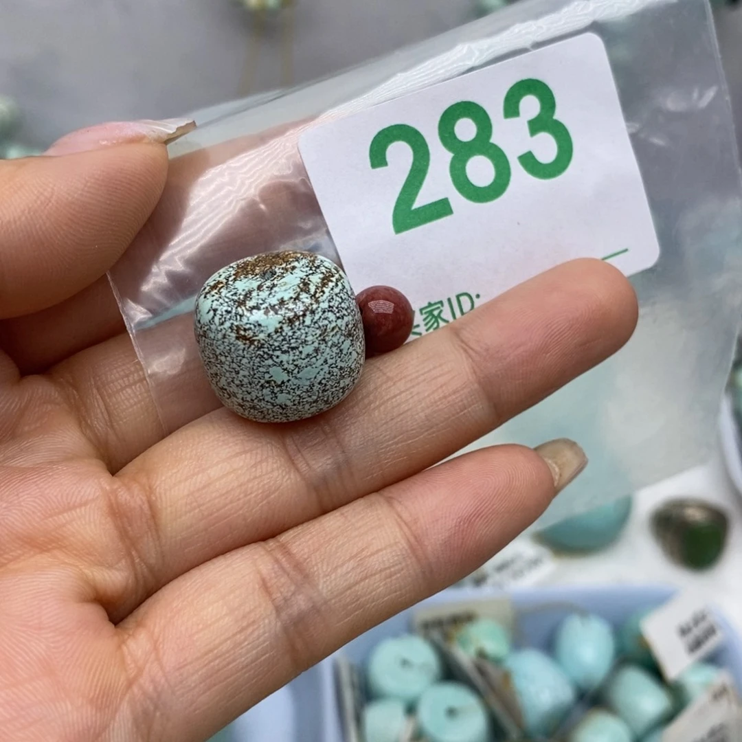 未镶嵌南红玛瑙珠宝奇石