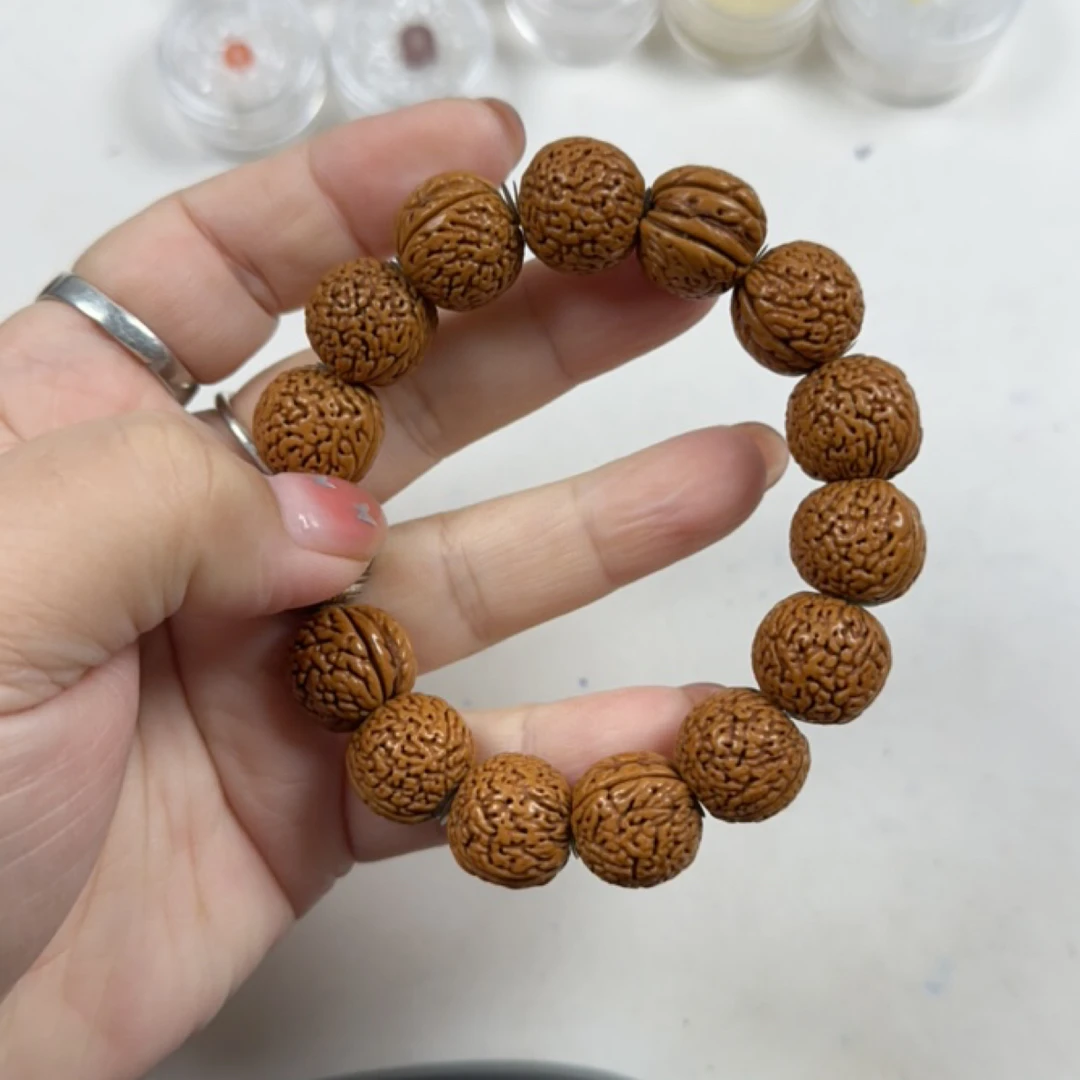 精品桃核手盘手串