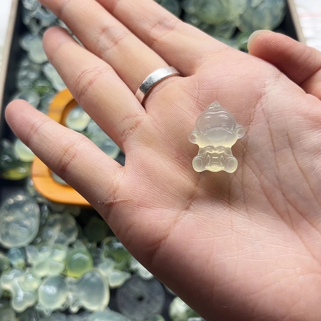 蛇纹石玉合金颈饰