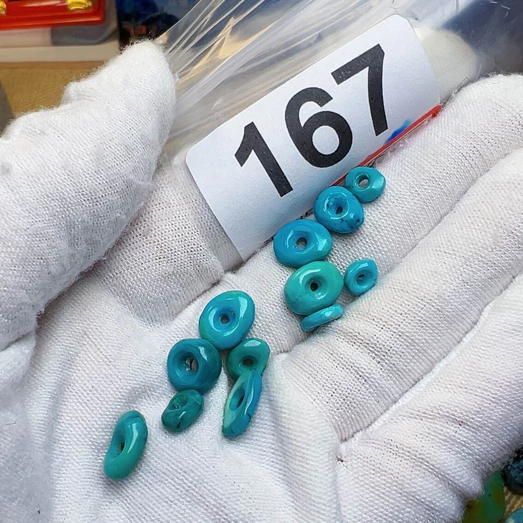 绿松石珠宝奇石未镶嵌