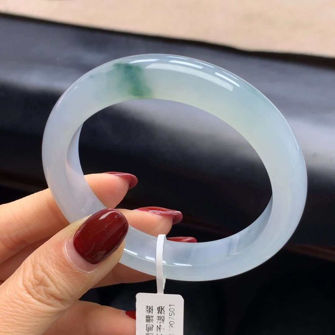 翡翠未镶嵌手镯飘花