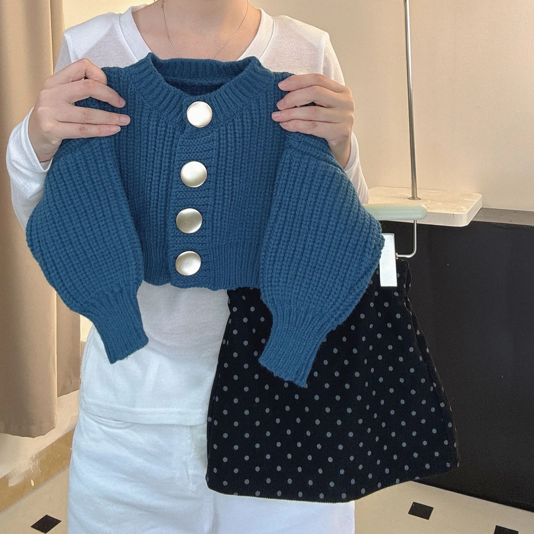 小七-2025冬季复古灯笼毛衣外套女宝小香风毛衣开衫+黑色波点裙