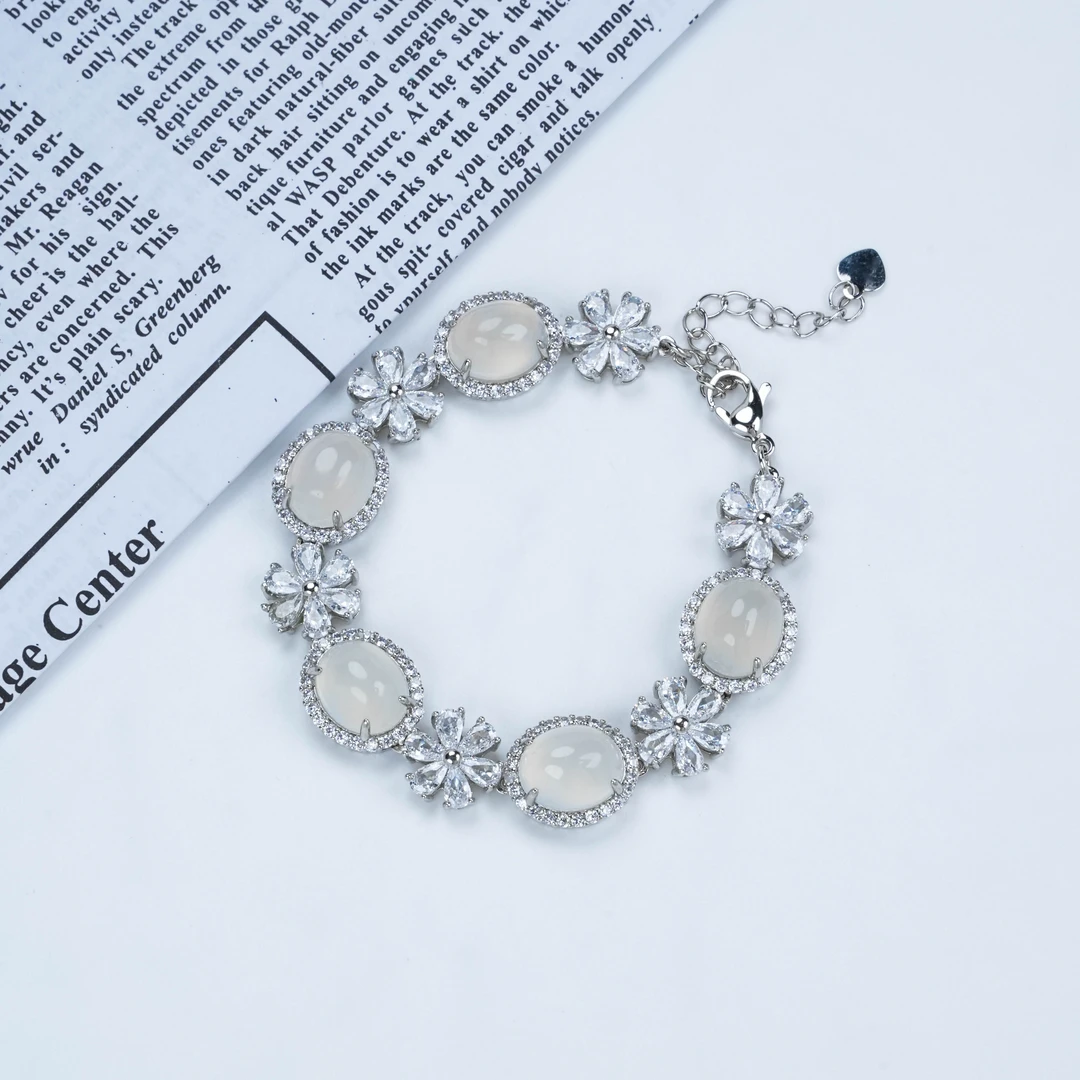 Y-593 白色蛋型玉髓 玛瑙手链