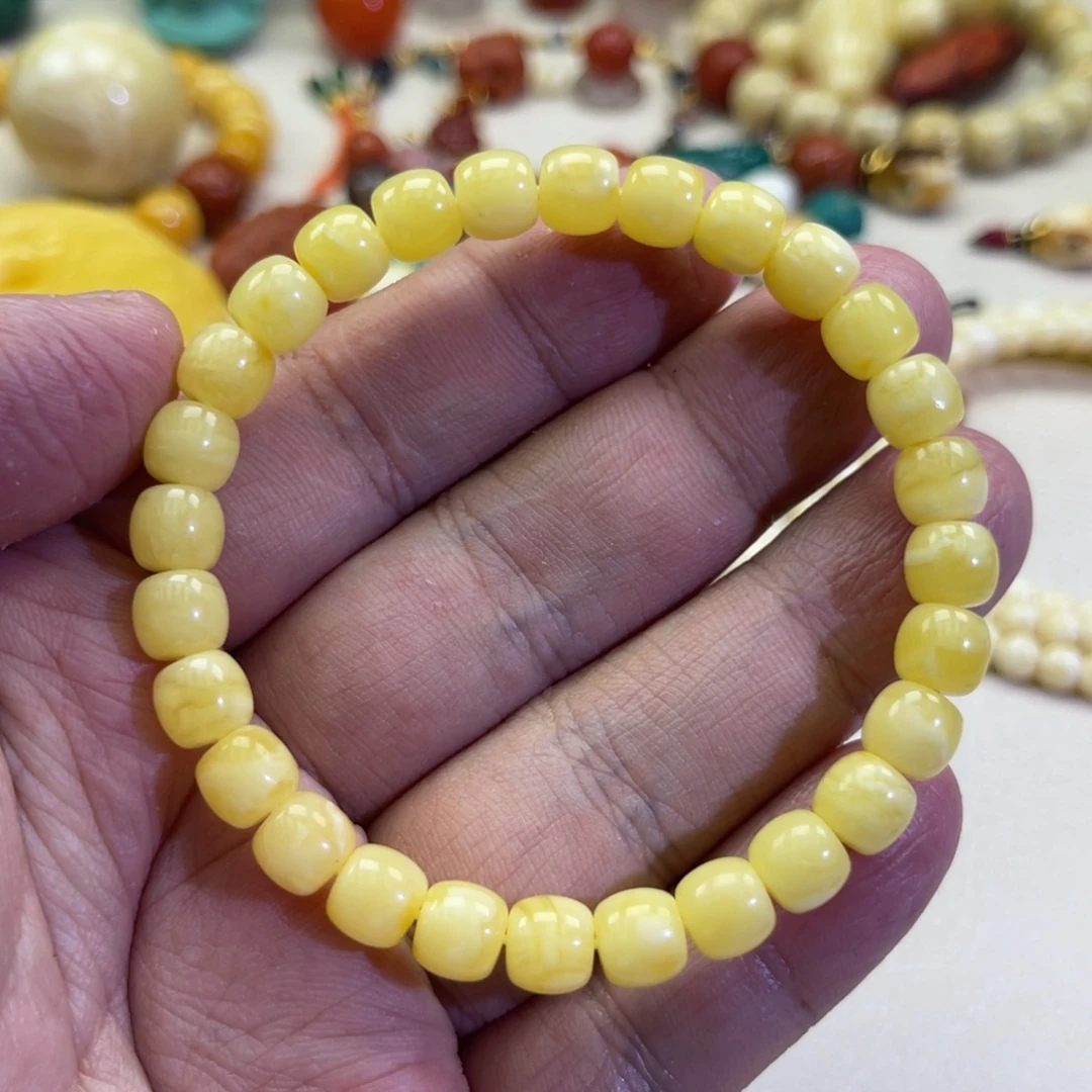 琥珀未镶嵌珠宝奇石43