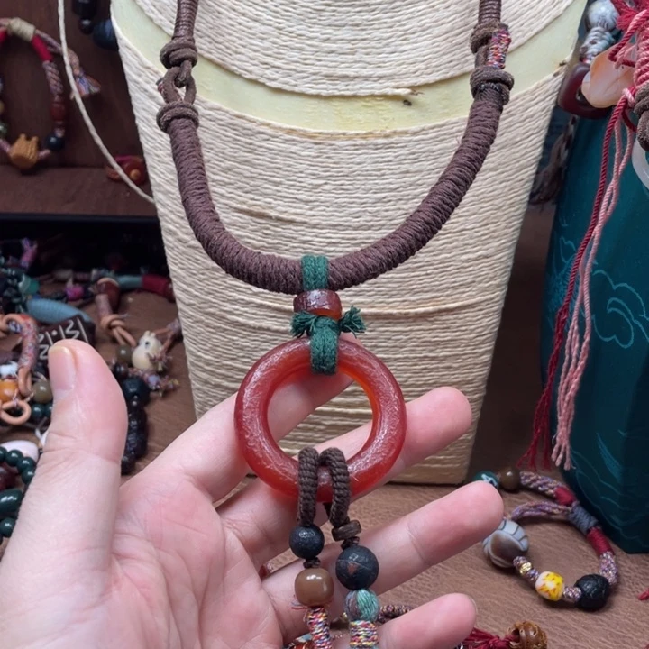 玛瑙/玉髓颈饰未镶嵌