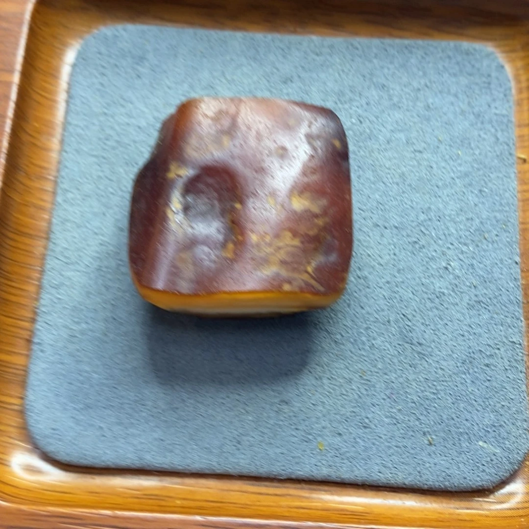 定制琥珀未镶嵌梨