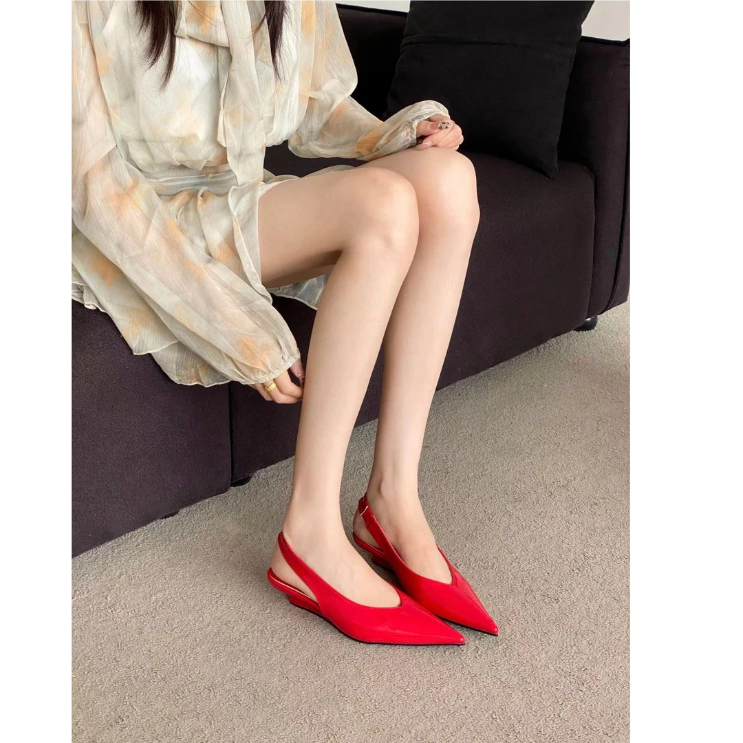 显瘦王炸•尖头V口单鞋女显瘦半包头后空凉鞋女单鞋