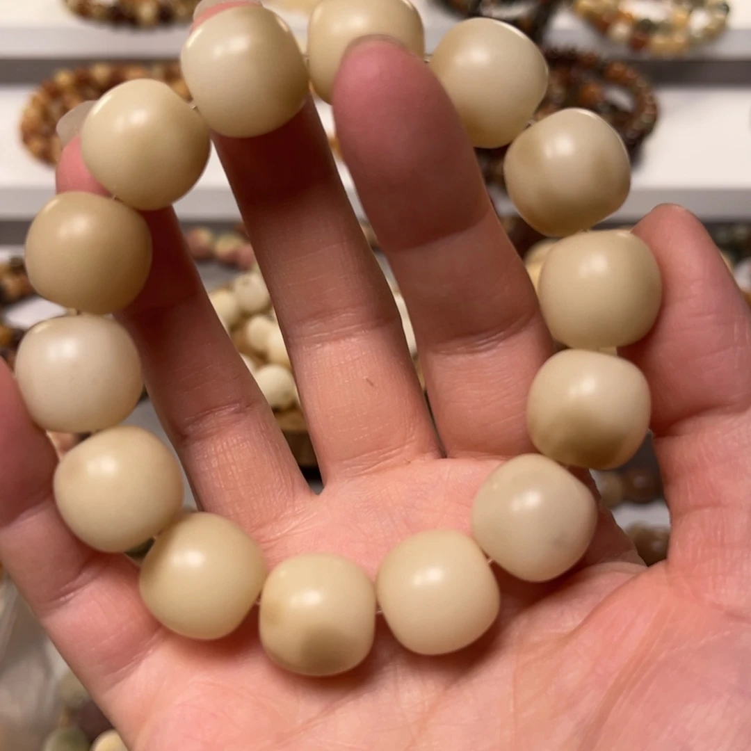 兔***姥白玉菩提吊坠补差价15