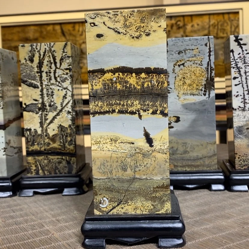 【闪购商品】广西国画石草花石