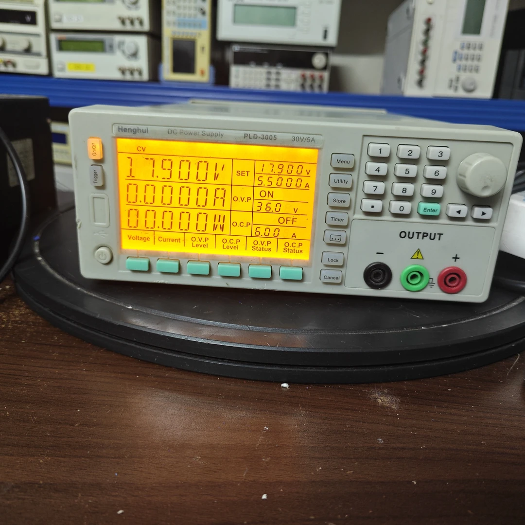 可编程线性可调直流稳压电源（故障机）