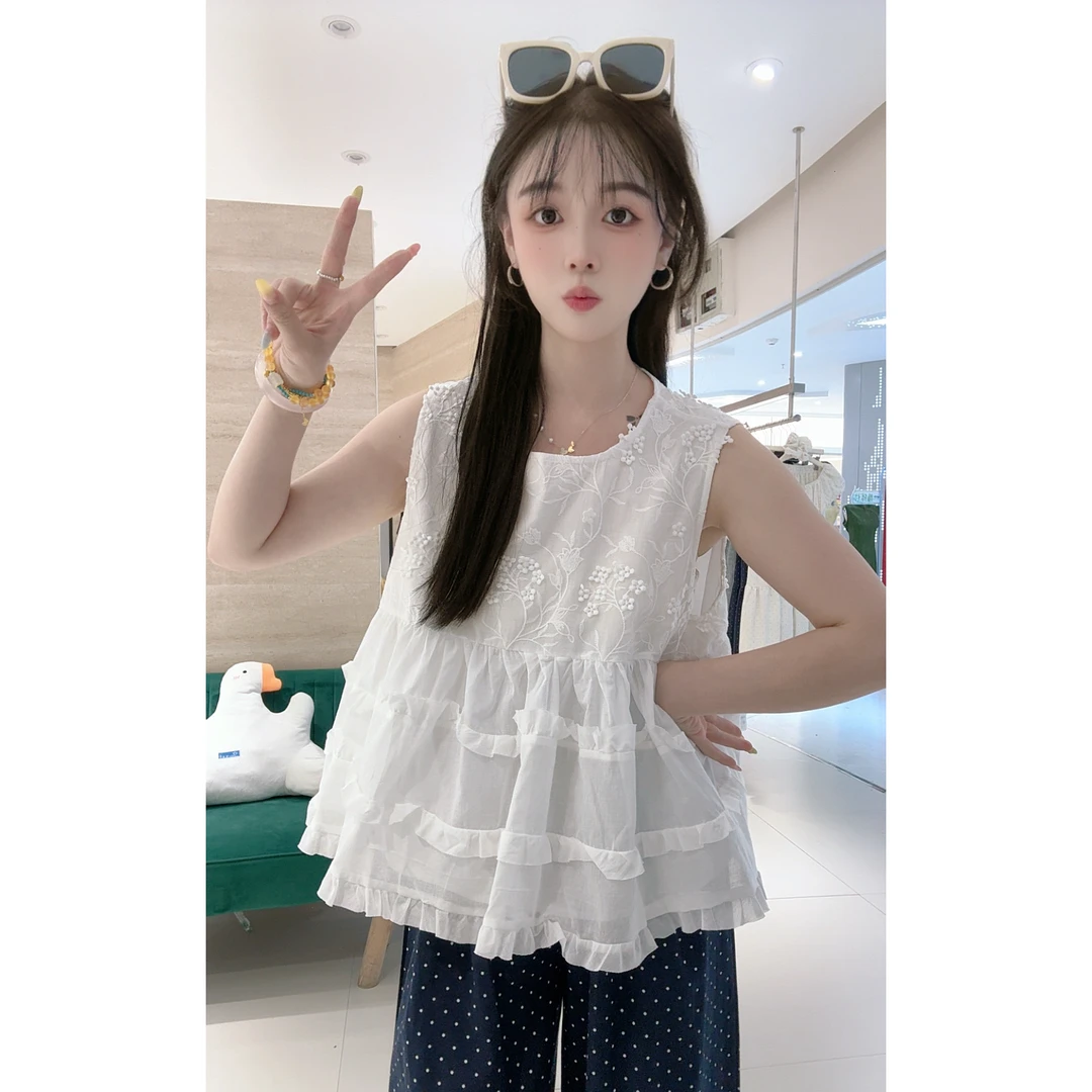 7278重工白色树叶坎肩小衫