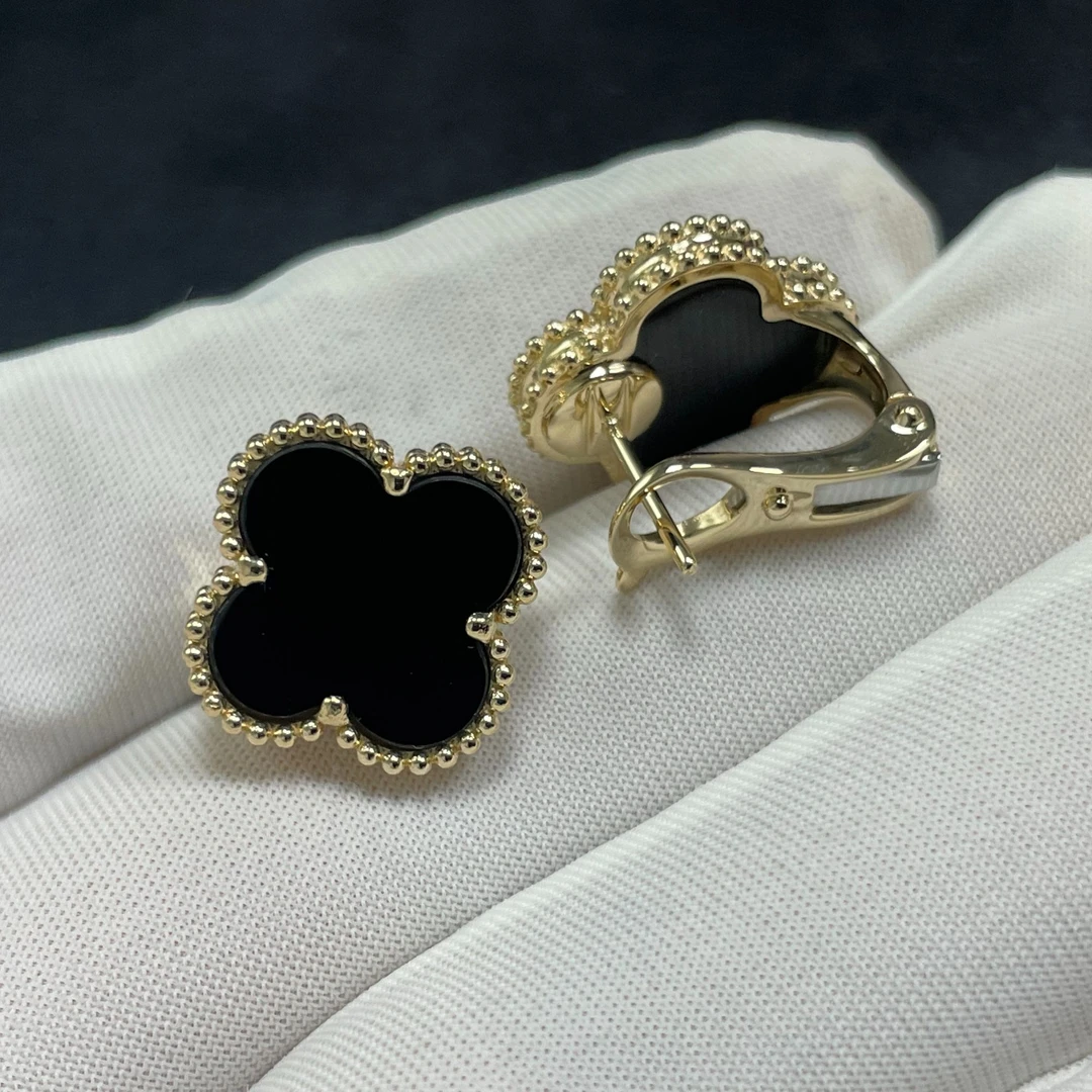 18k金单花黑玛瑙耳拍    多样性发一对