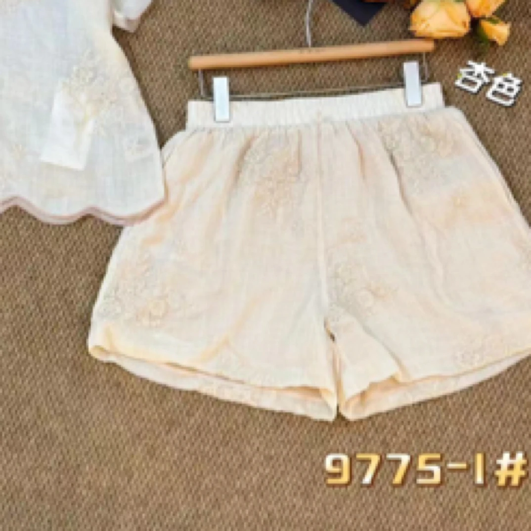 短裤夏季花纹简约米色苎麻短裤休闲裤韩版高质感穿搭——时尚百搭