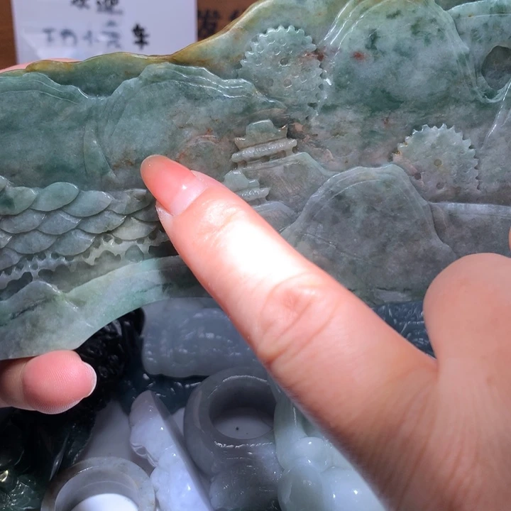 翡翠未镶嵌颈饰保真天然A货翡翠