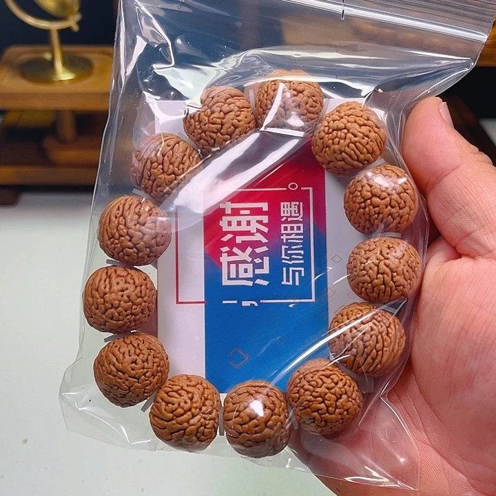 °***空吊坠桃核龙鳞肌肉
