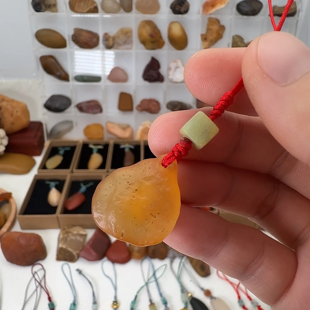 玛瑙/玉髓未镶嵌颈饰