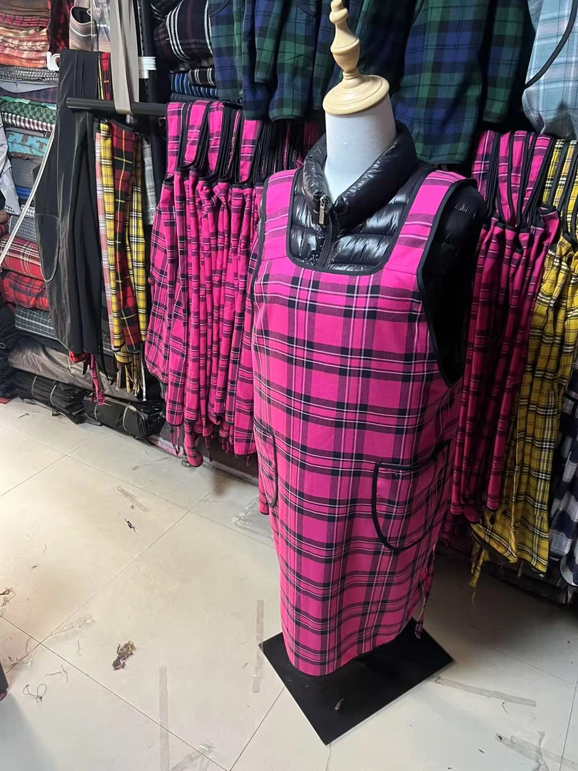 全新纯棉玫红色格子黑色包边条拼接防污无袖围裙80至160斤可穿