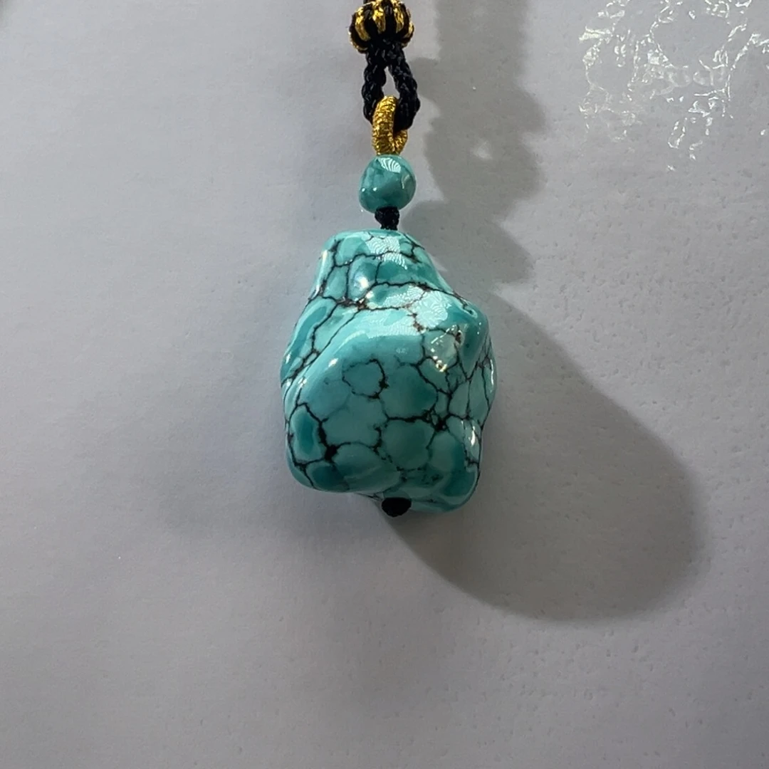 绿松石未镶嵌挂件