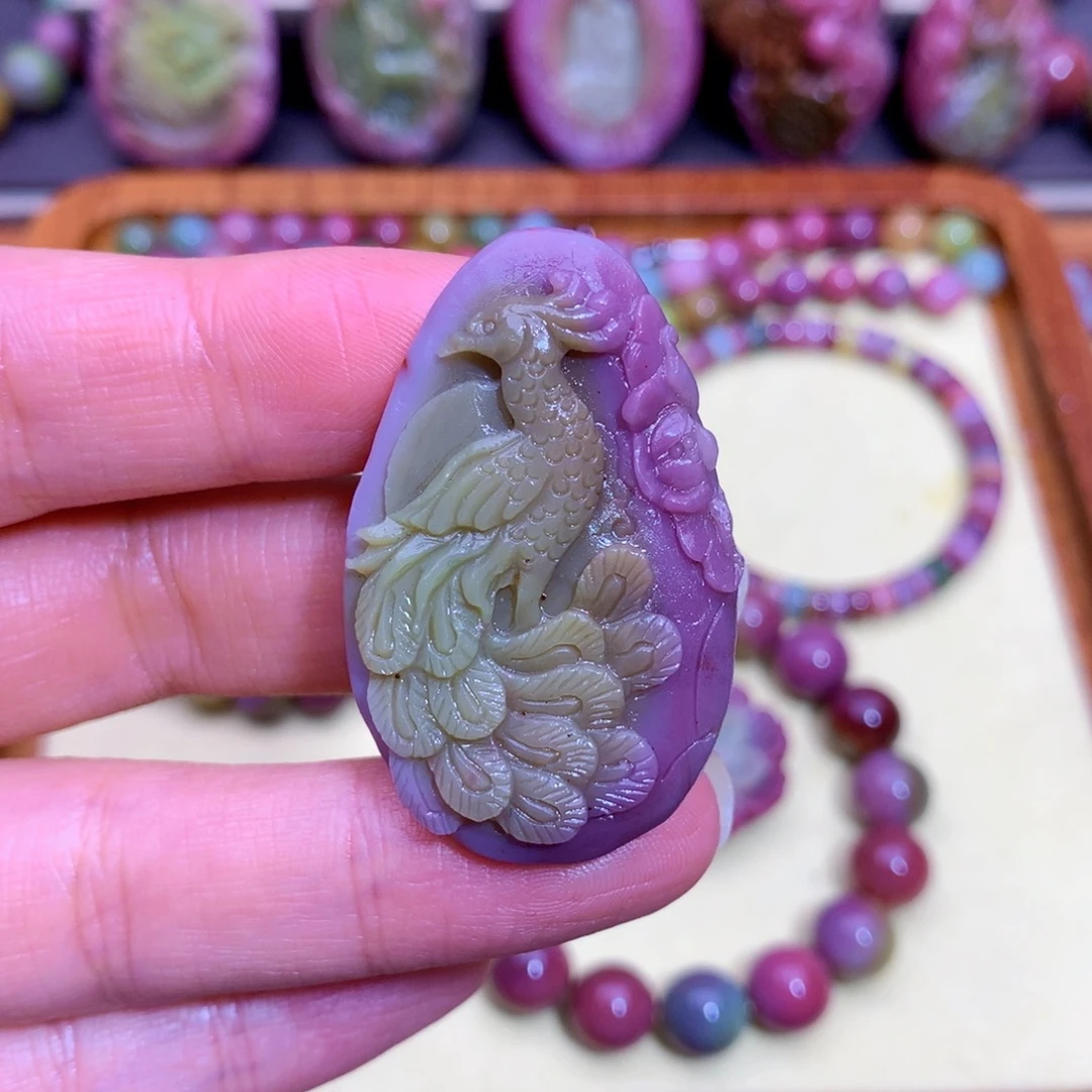 玛瑙未镶嵌挂件盐源定制