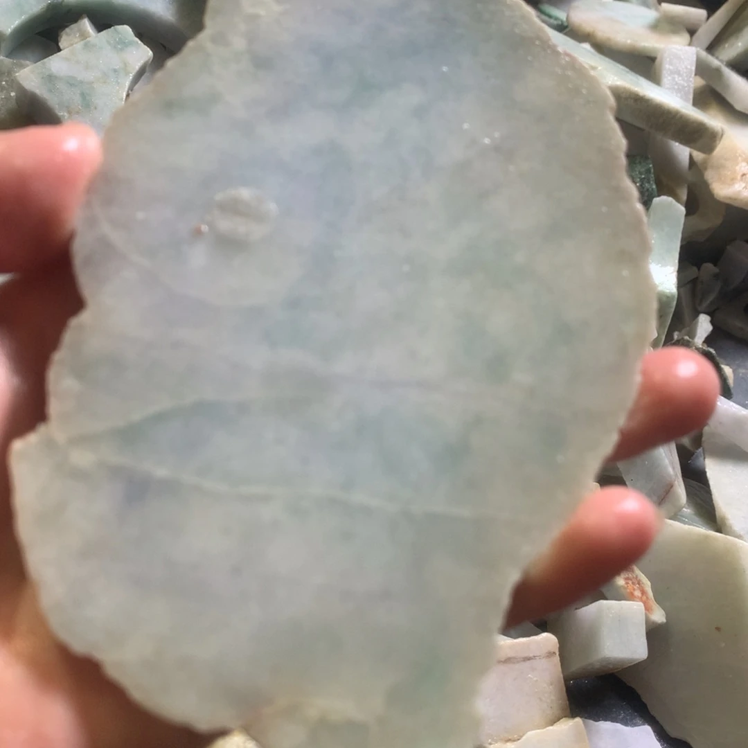 翡翠颈饰未镶嵌缅甸翡翠