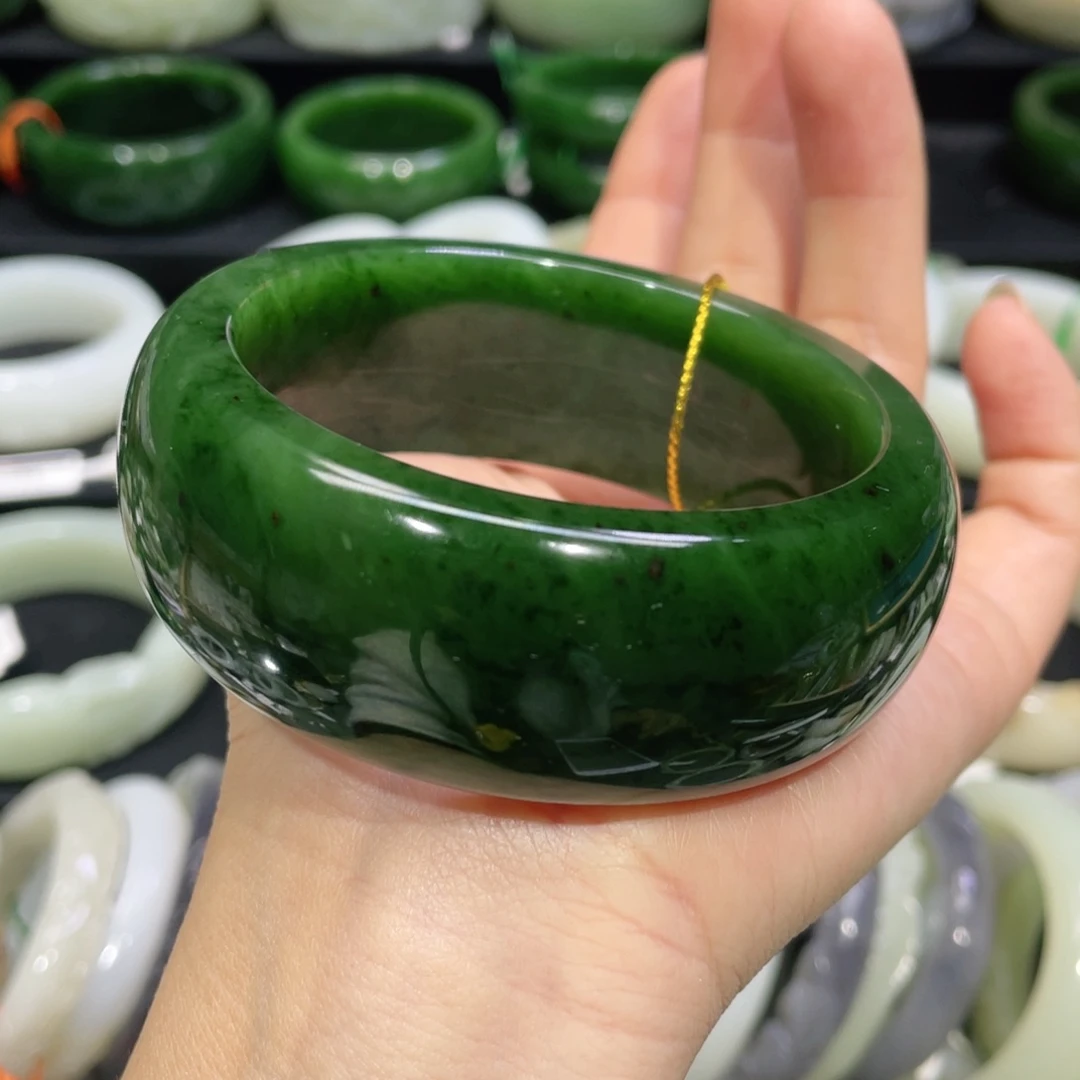 未镶嵌手镯和田玉5