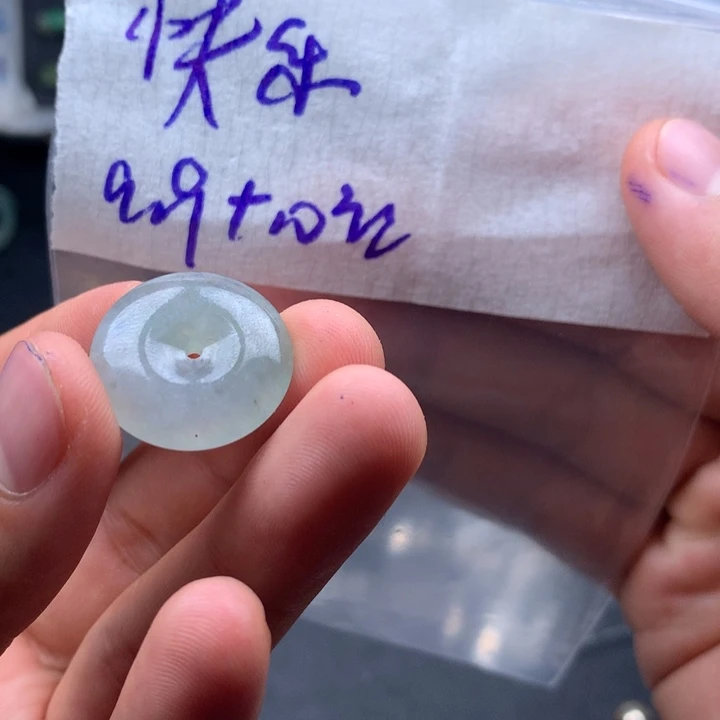 翡翠戒指未镶嵌快****5戒圈