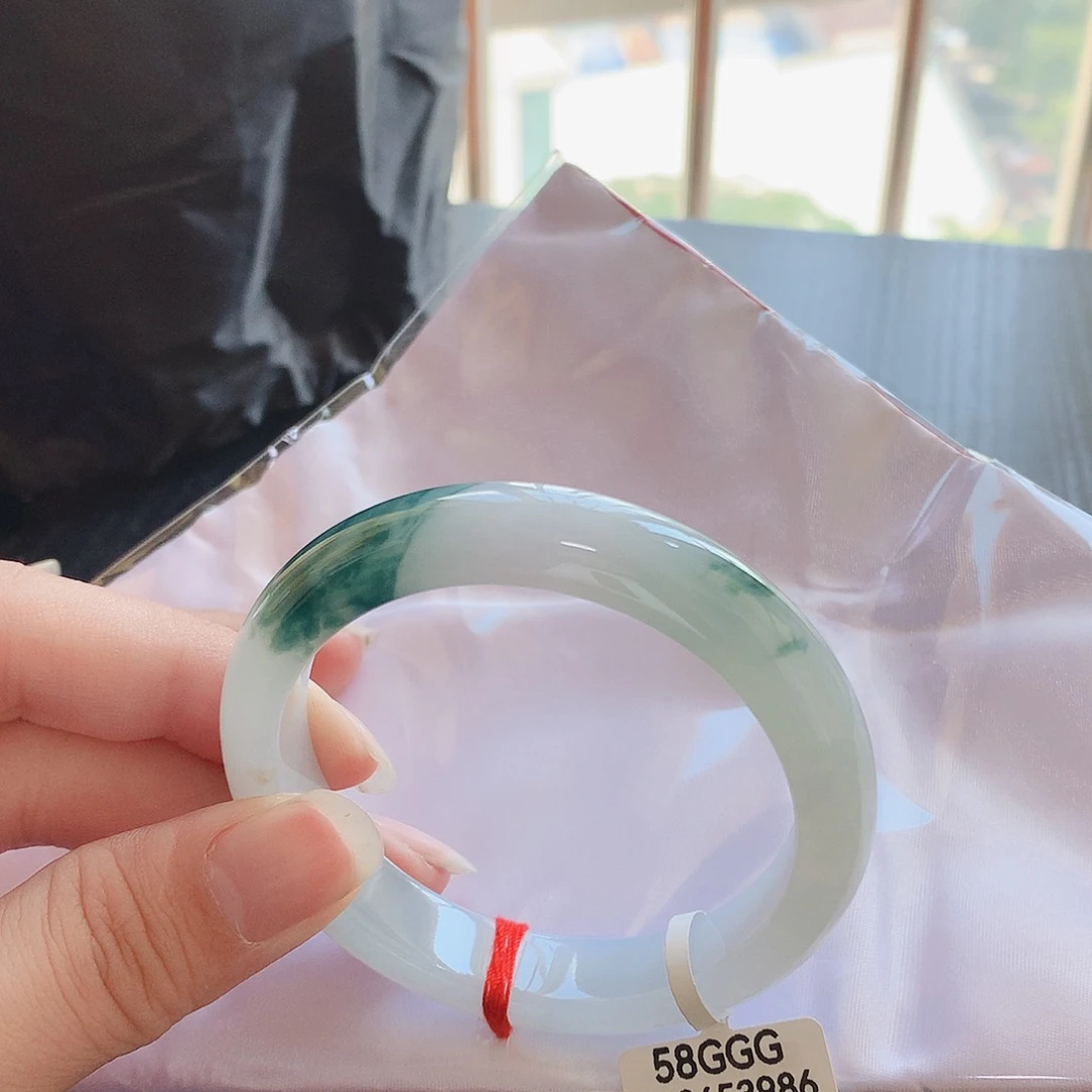 翡翠未镶嵌手镯天然缅甸翡翠A货手镯