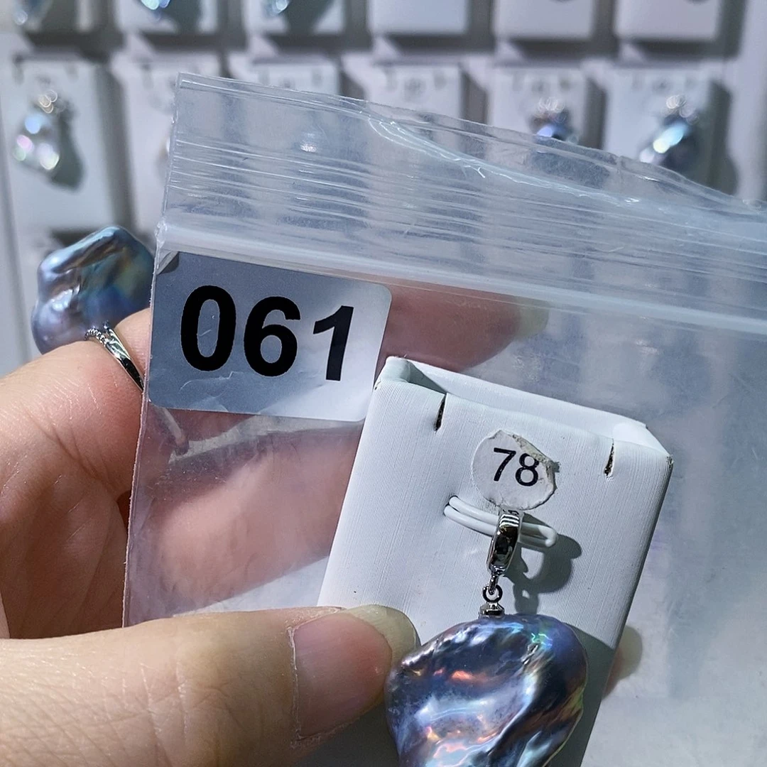 淡水珍珠合金颈饰