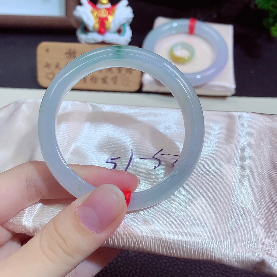 翡翠未镶嵌手镯3121