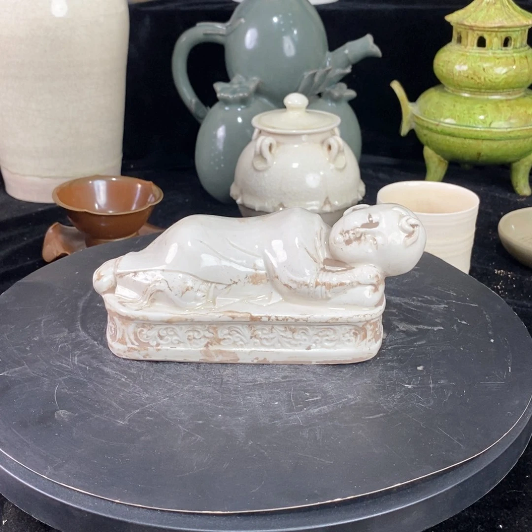 摆件已*置瓷器瓷器瓷器