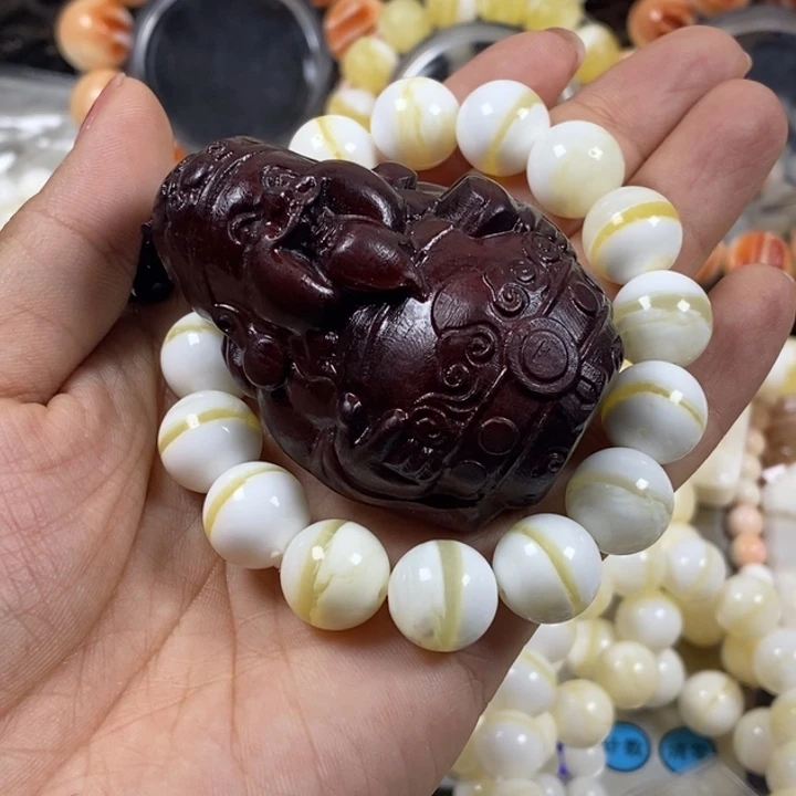 星***了香榧木花梨木，1.2金腰带单圈