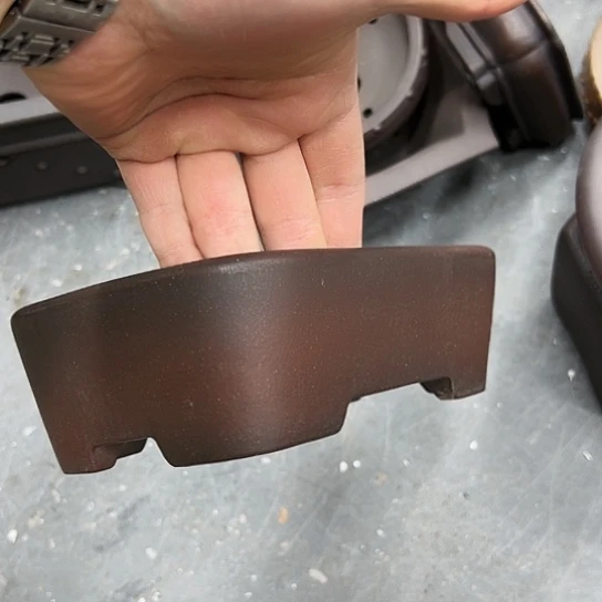 徐**、紫砂花盆漂亮漂亮