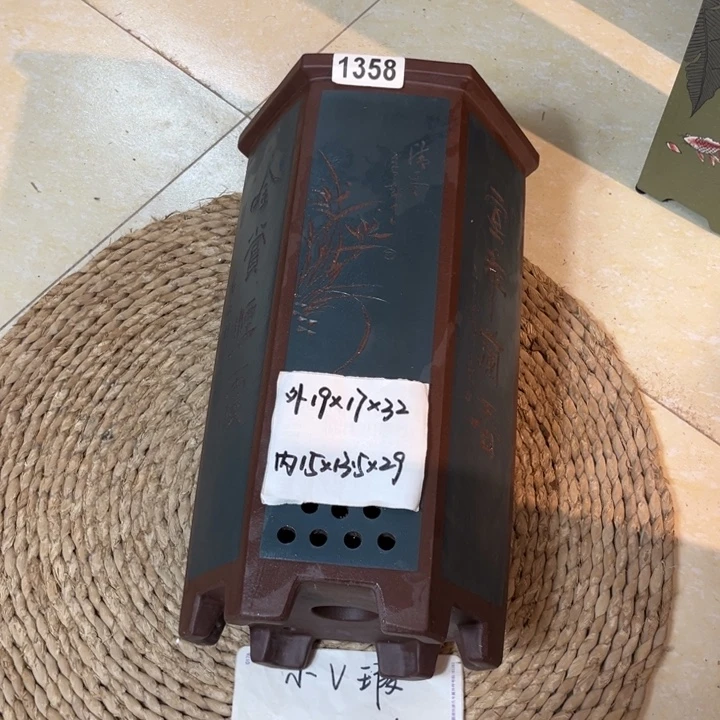 紫砂花盆  微瑕精品墨蓝粉浆刻绘六方签筒1358