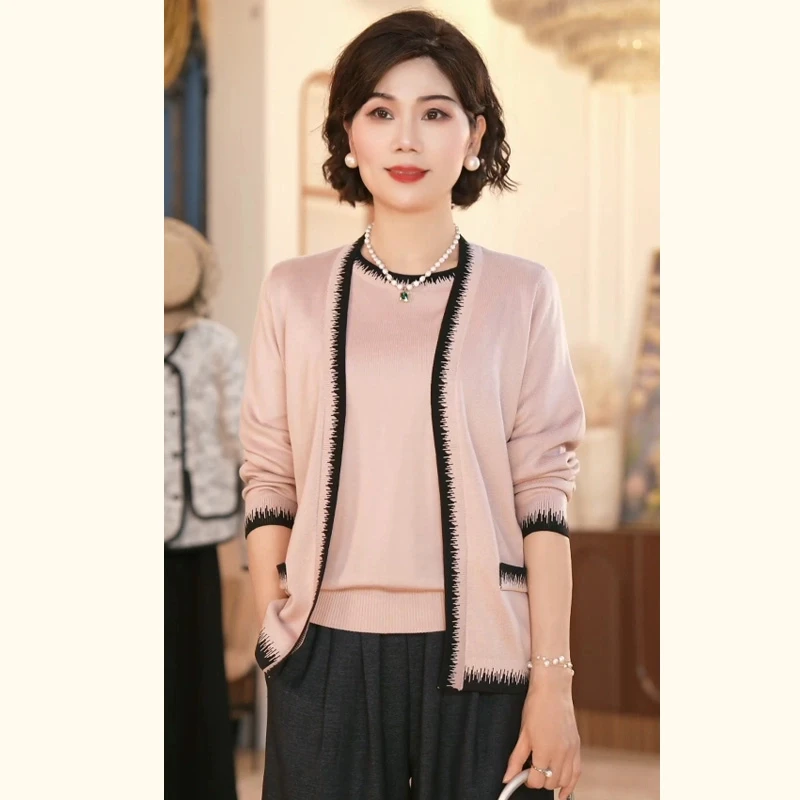 2025新款洋气中老年女装衣服两件套中年妈妈春装遮肚显瘦上衣套装