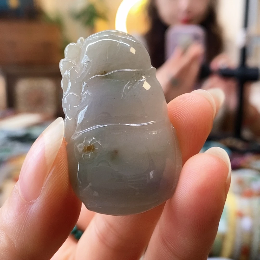 翡翠颈饰未镶嵌翡翠挂件