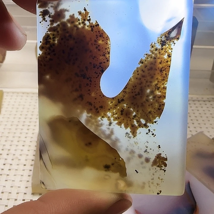 玛瑙/玉髓未镶嵌珠宝奇石