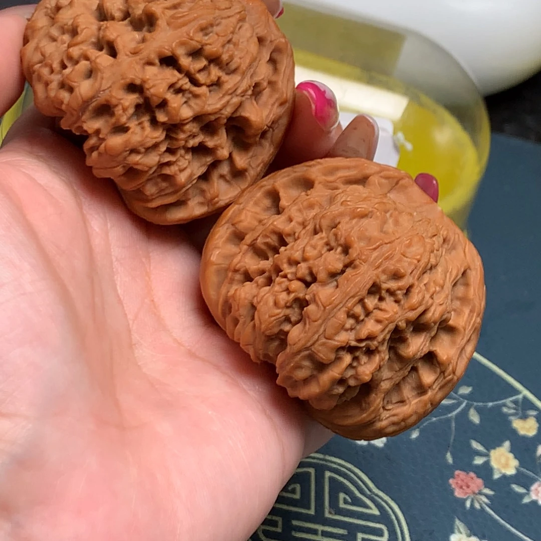 穆***尘文玩核桃把件48-35170-8