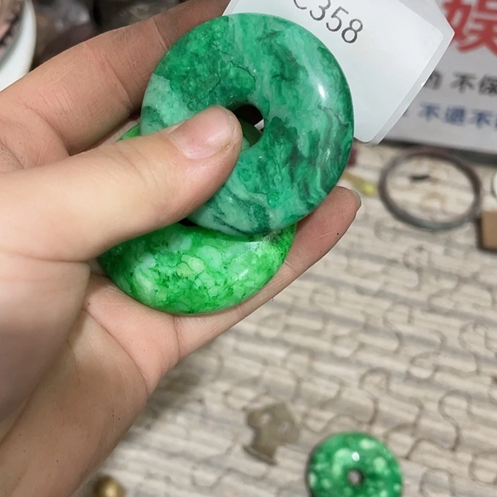 铭***轩瓷片c358工艺品222