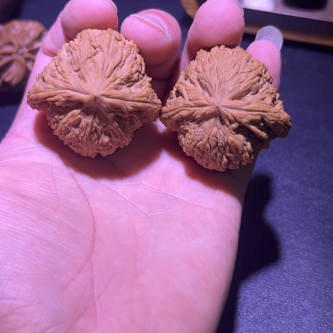 最***.吊坠文玩核桃南疆石