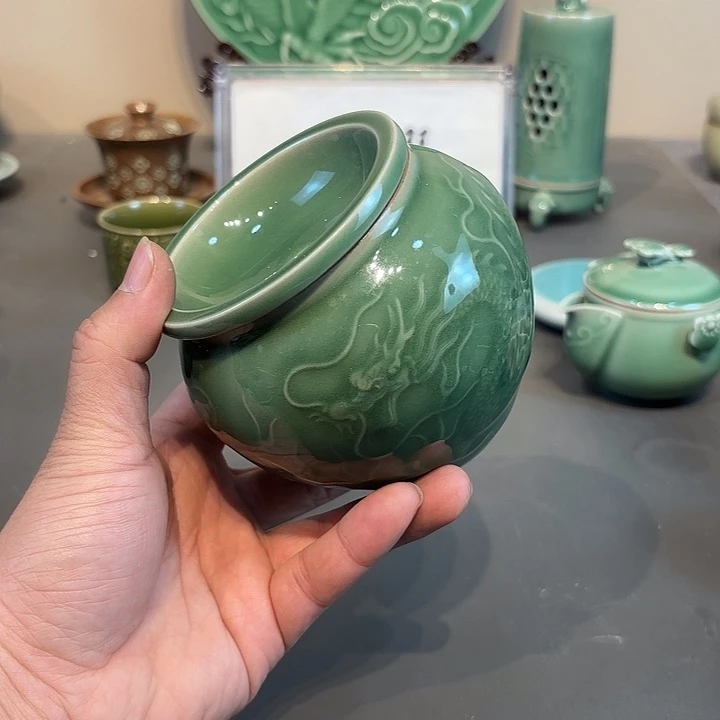 瓷片龙泉青瓷福利青瓷