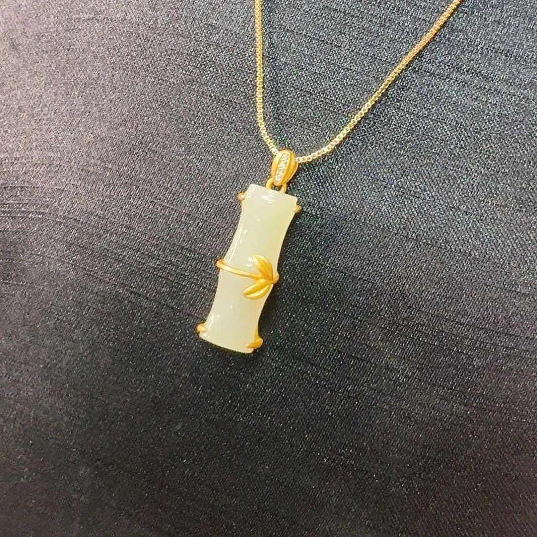 和田玉银S925镶嵌耳饰节节高升