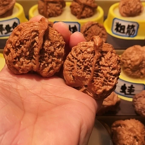 吊坠文玩核桃座山雕